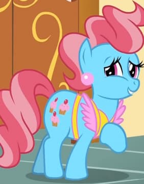 Mrs. Cup Cake - Adult comics character featured in 3 comics with 783.7K views - Profile